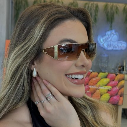 European & American Fashion New Square One-Piece Sunglasses - Stylish Versatile Street Photography Influencer Same-Style Sunglasses for Trendy Women