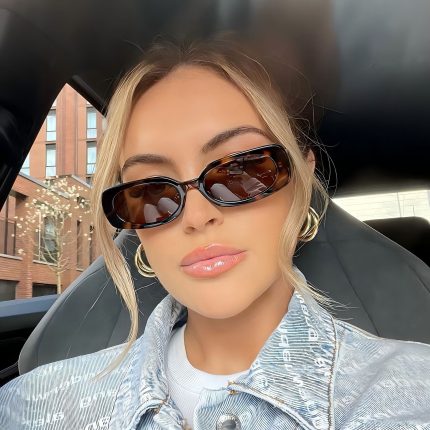 Fashionable Korean Style Small Frame Square Sunglasses - New Versatile Street Photography Stylish Influencer Sunglasses with High-End Look for Trendy Women